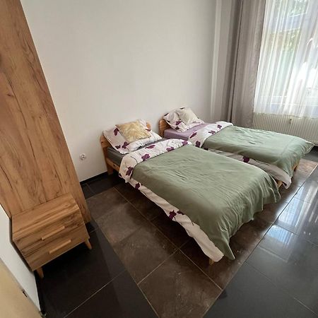 Butikowe Pokoje Zdroj Glucholazy Bagian luar foto