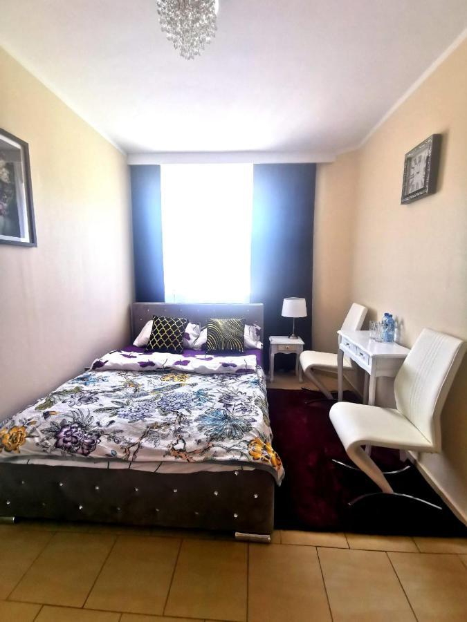 Butikowe Pokoje Zdroj Glucholazy Bagian luar foto