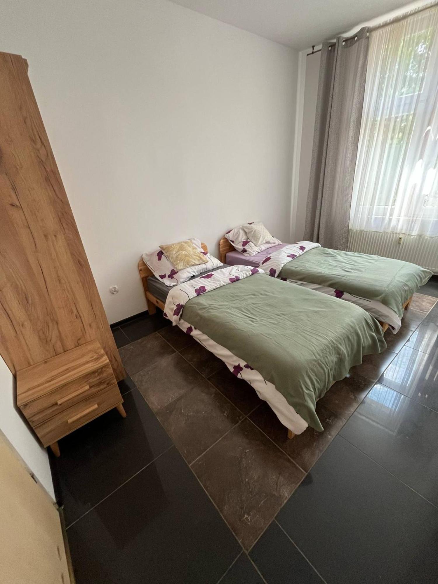Butikowe Pokoje Zdroj Glucholazy Bagian luar foto